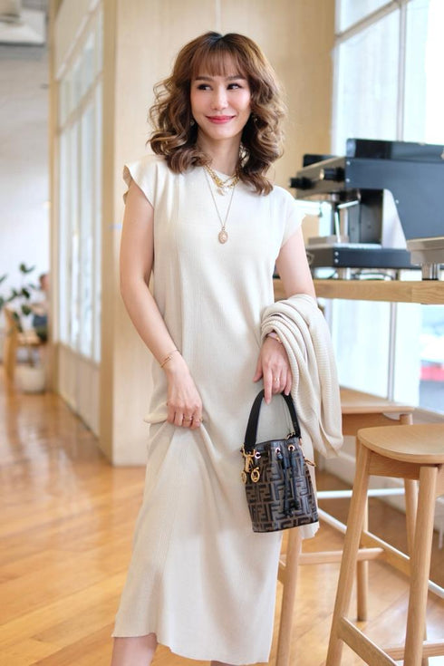 Casual Knitted Wear Dresses With Sweater Set